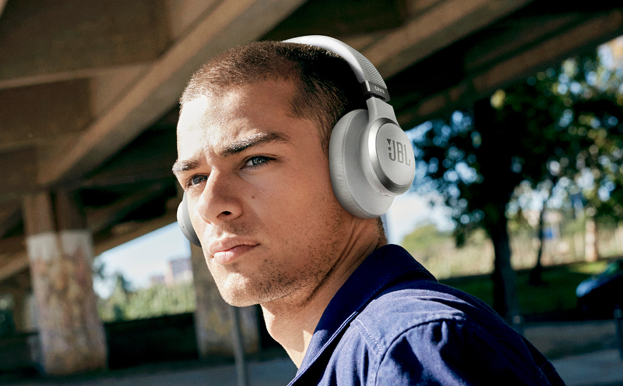 JBL Live 660NC Be om hjelp med stemmen din. - Image
