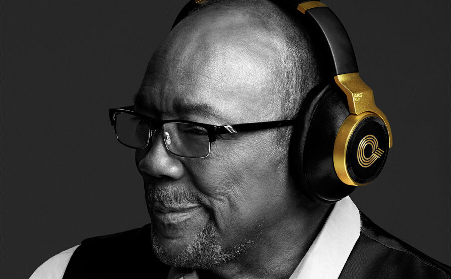 AKG N90Q noise cancelling Headphones with Built in DAC
